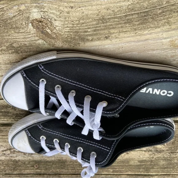 Converse Low Top Mules 6.5 - Picture 4 of 11